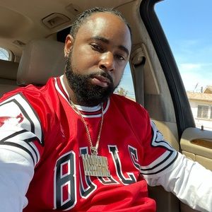 Meet your Posher, Builtfrum